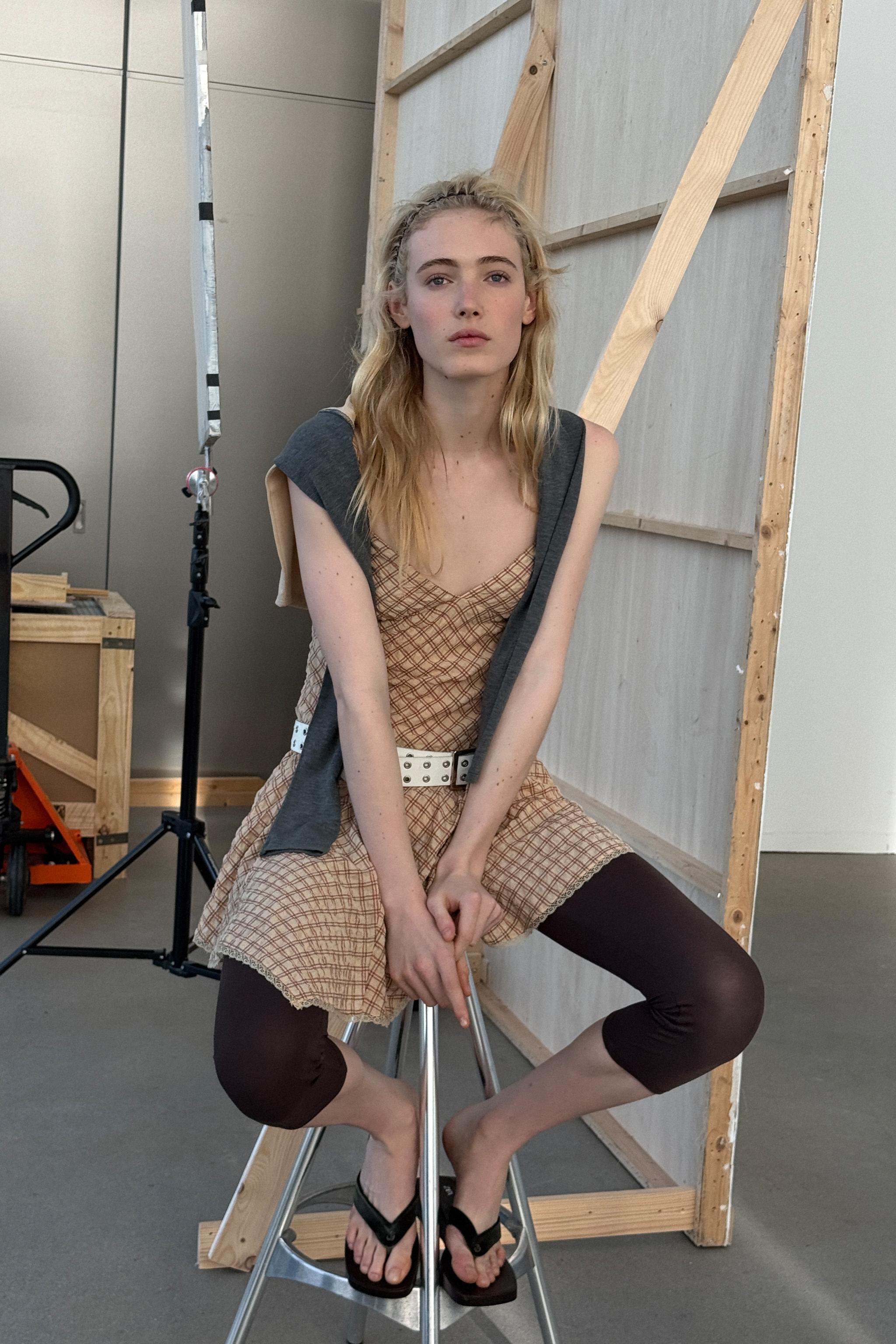 SHORT PLAID LACE DRESS